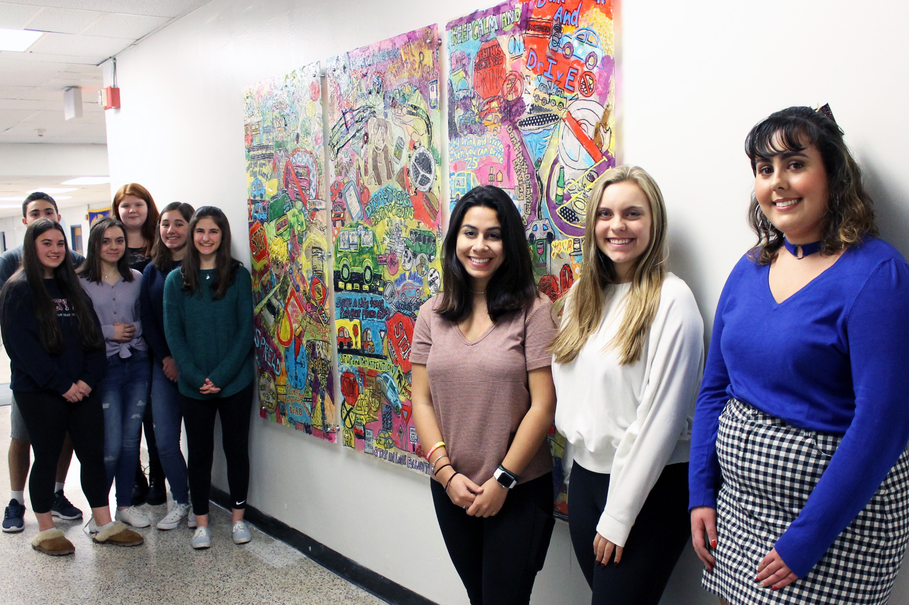 Indian Hills HS students unveil mural to warn teens of distracted driving consequences